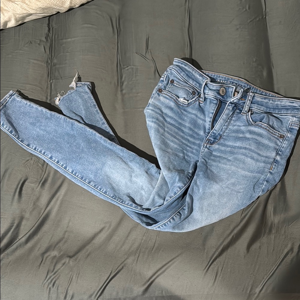 American Eagle Outfitters Blue Skinny Jeans with Distressed Details